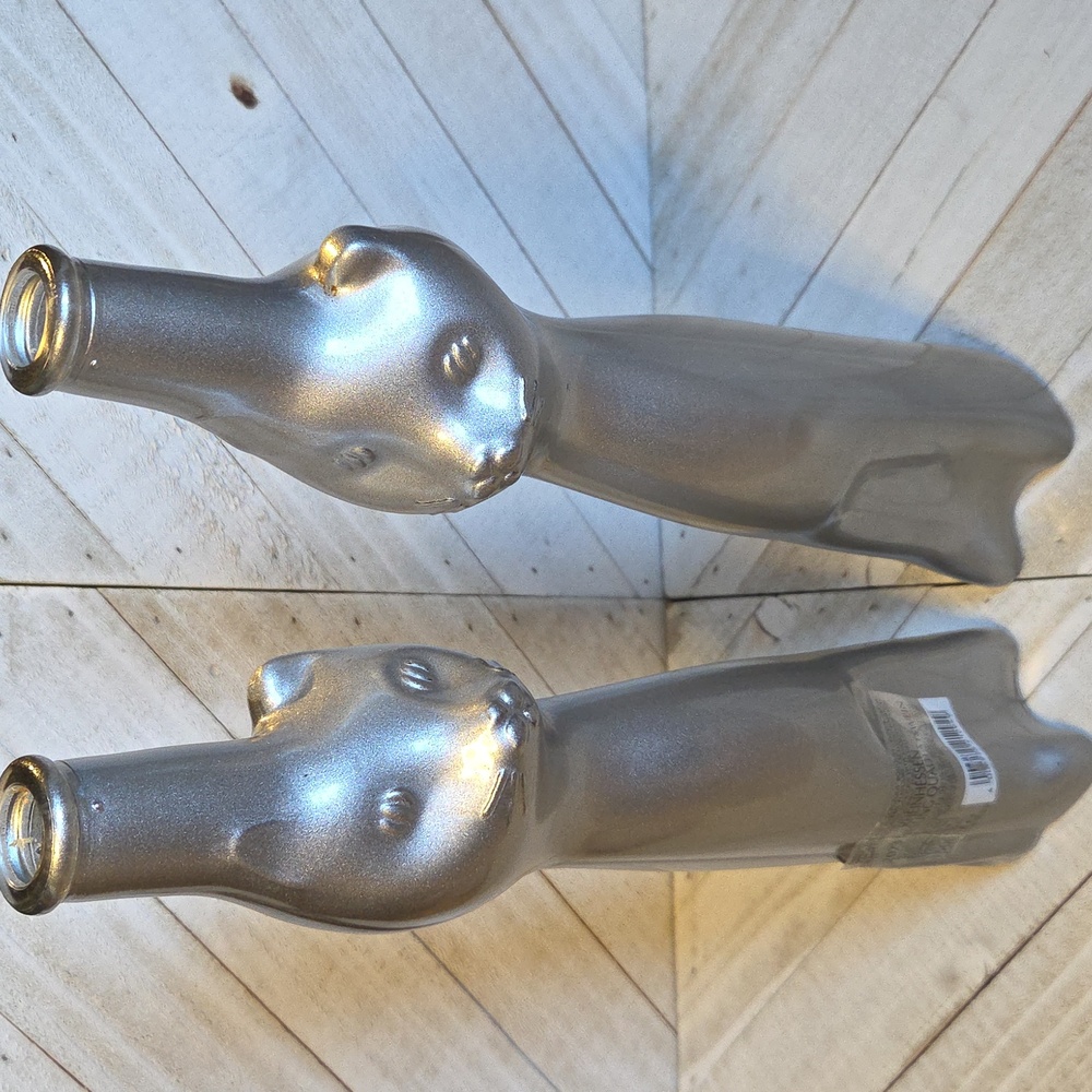 2 Moselland Happy Cat Rheinhessen  Collection Metallic Silver Bottle Set Of 2